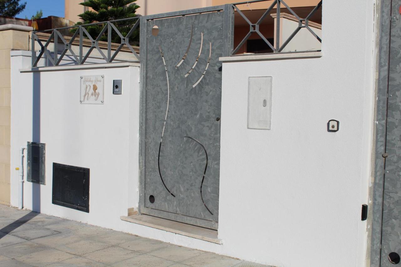 Holiday House Rosy Cavallino di Lecce Eksteriør billede